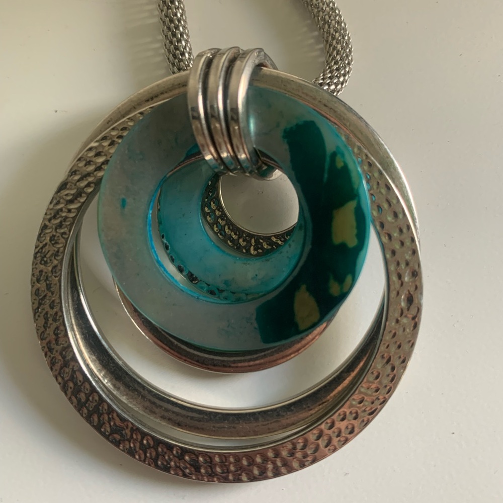 Chic Silver and Aqua Pendant Necklace